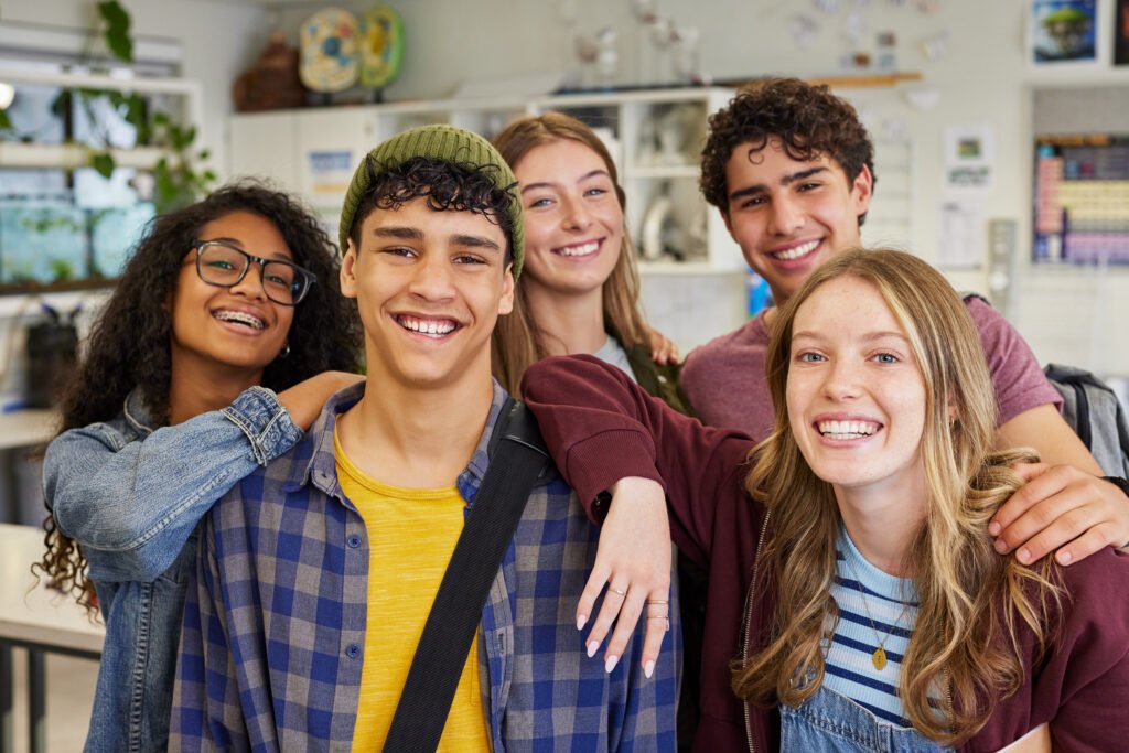 From Morning Bell to Last Period: Keeping Your Aligners Fresh All Day